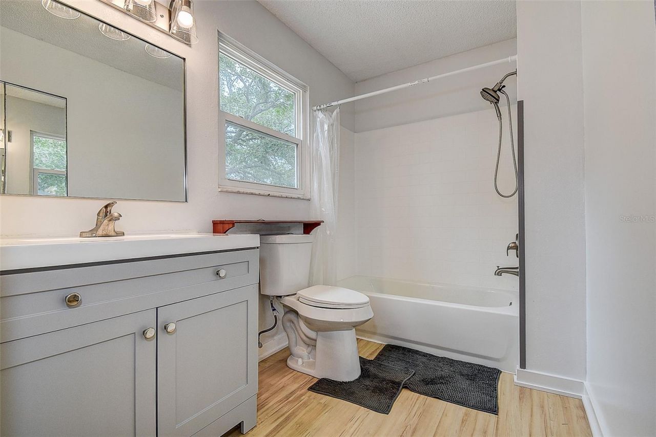 1509 Canterbury Road N, Saint Petersburg, FL 33710 Photo