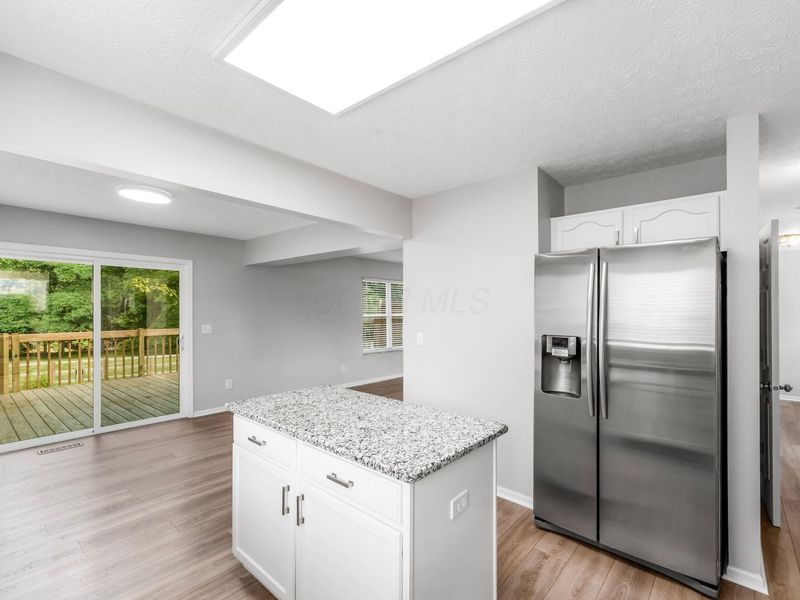 342 Shawnee Loop S, Pataskala, OH 43062 Photo 12