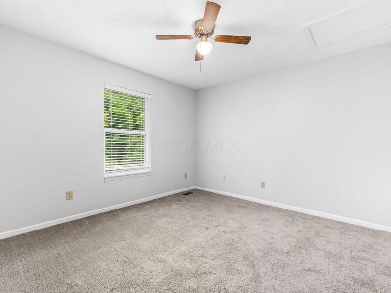 342 Shawnee Loop S, Pataskala, OH 43062 Photo 24