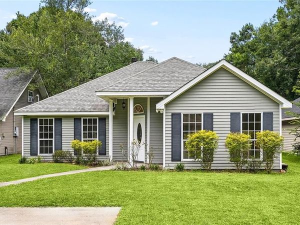 2521 ROBIN Street, Slidell, LA 70460
