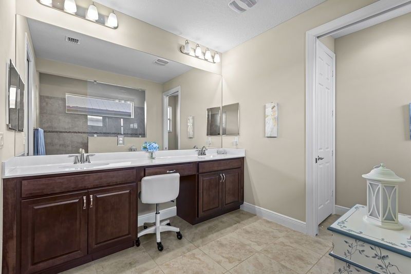 1143 4th Lane Sw, Vero Beach, FL 32962 Photo