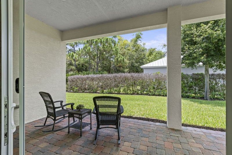 1143 4th Lane Sw, Vero Beach, FL 32962 Photo