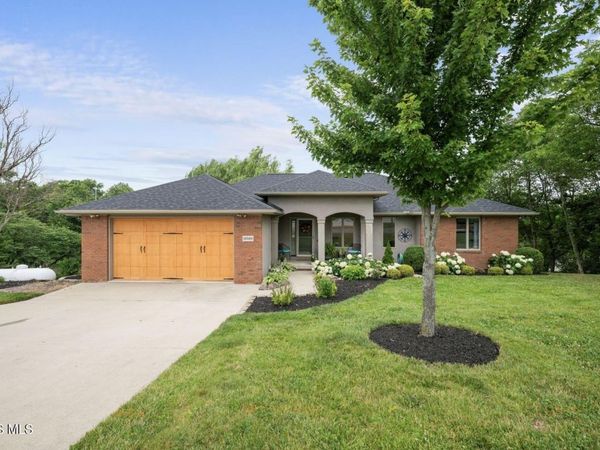 19588 W River Road , Bowling Green, OH 43402