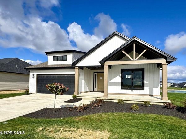 9838 Featherwood Lane , Sylvania, OH 43560