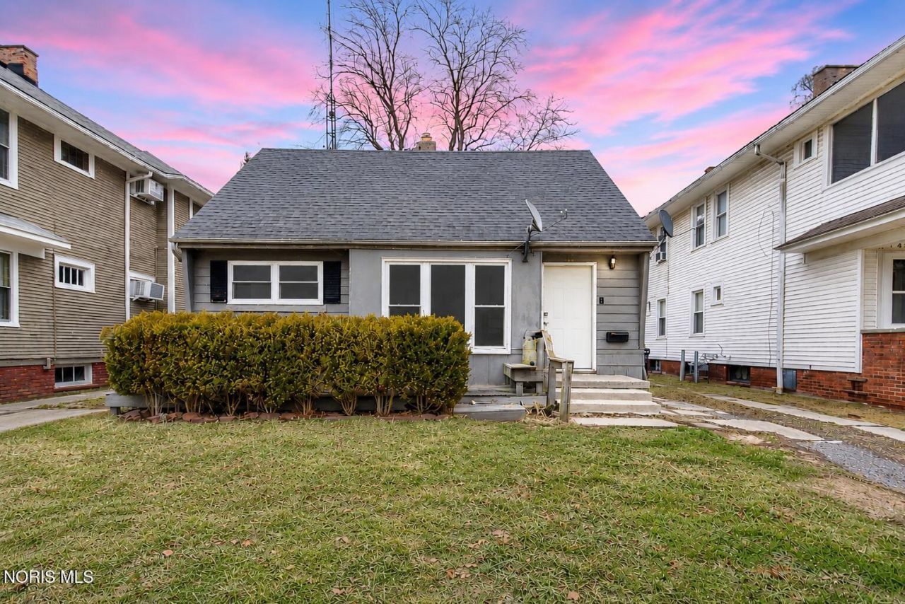 4244 N Lockwood Avenue, Toledo, OH 43612 Main Photo