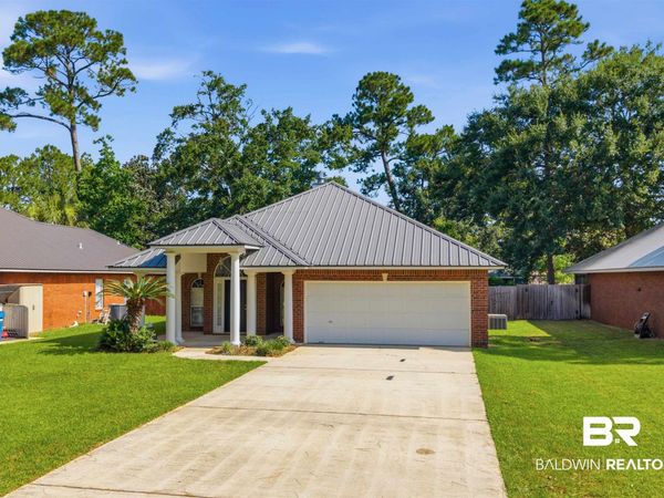 410 Dolphin Avenue, Gulf Shores, AL 36542