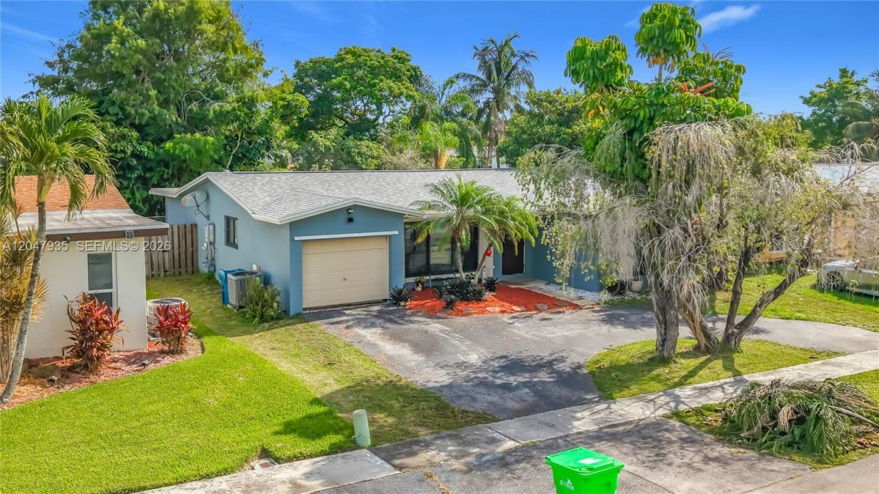 11541 NW 31st Pl, Sunrise, FL 33323 Photo