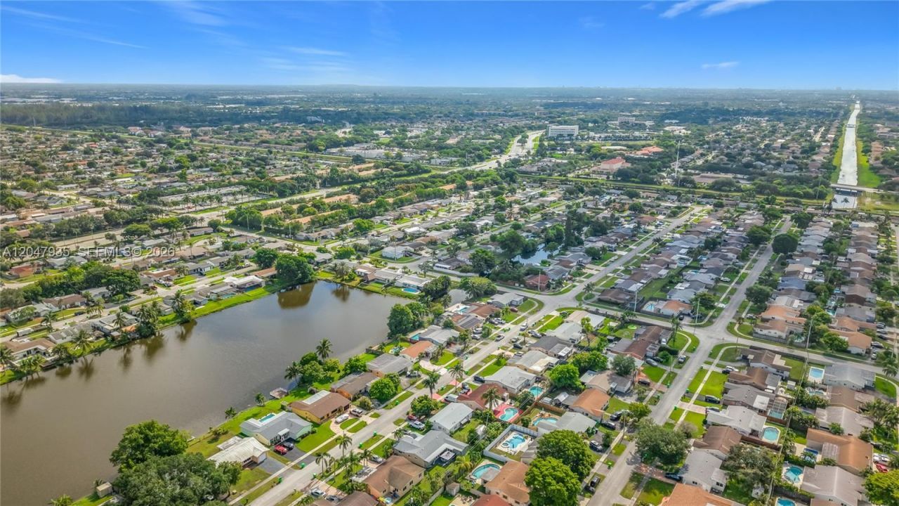 11541 NW 31st Pl, Sunrise, FL 33323 Photo