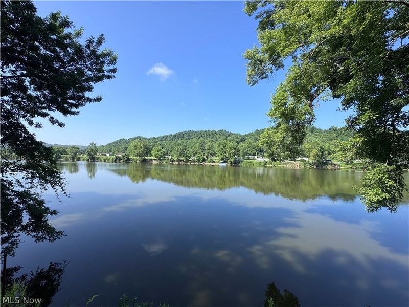 10445 S River Road, McConnelsville, OH 43756 Photo 2