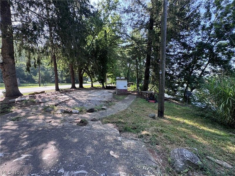 10445 S River Road, McConnelsville, OH 43756 Photo 4