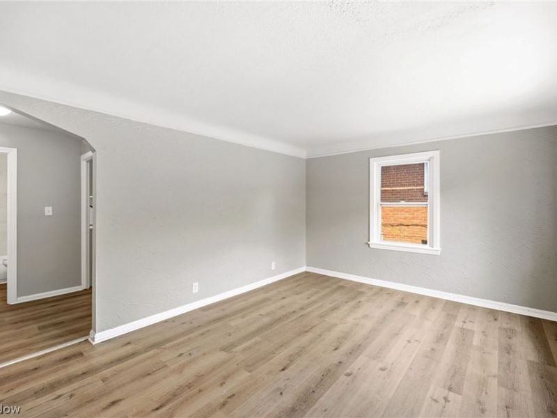 20803 Kenyon Drive, Maple Heights, OH 44137 Photo 3