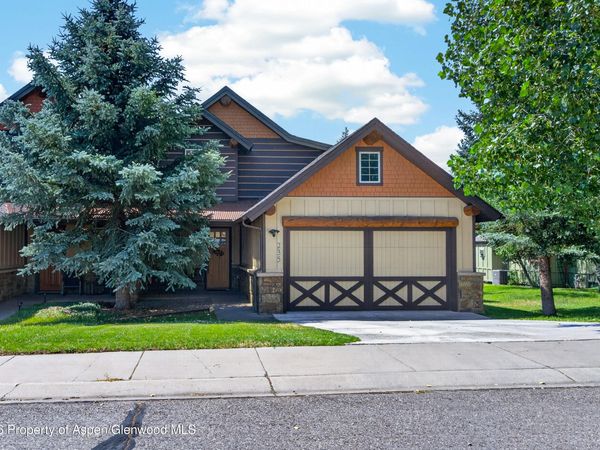235 Spirit Way, New Castle, CO 81647