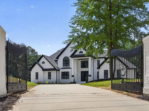 3285 Stonewall Tell Road, South Fulton, GA 30349