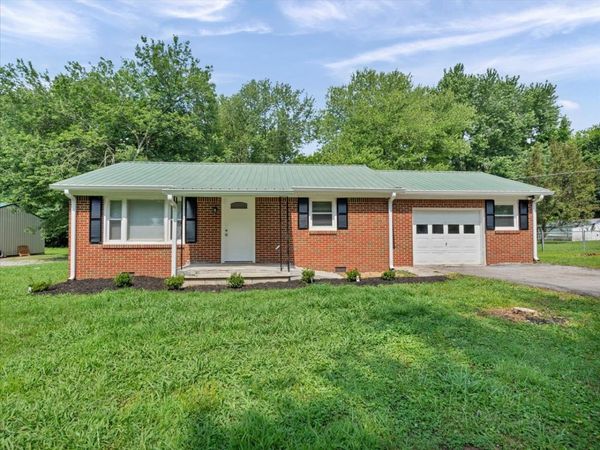 111 McDougal Rd , Fayetteville, TN 37334
