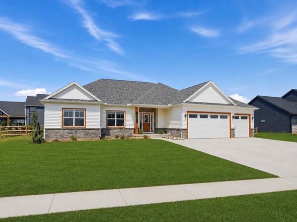 6258 Pimlico Rd, Waterville, OH 43571