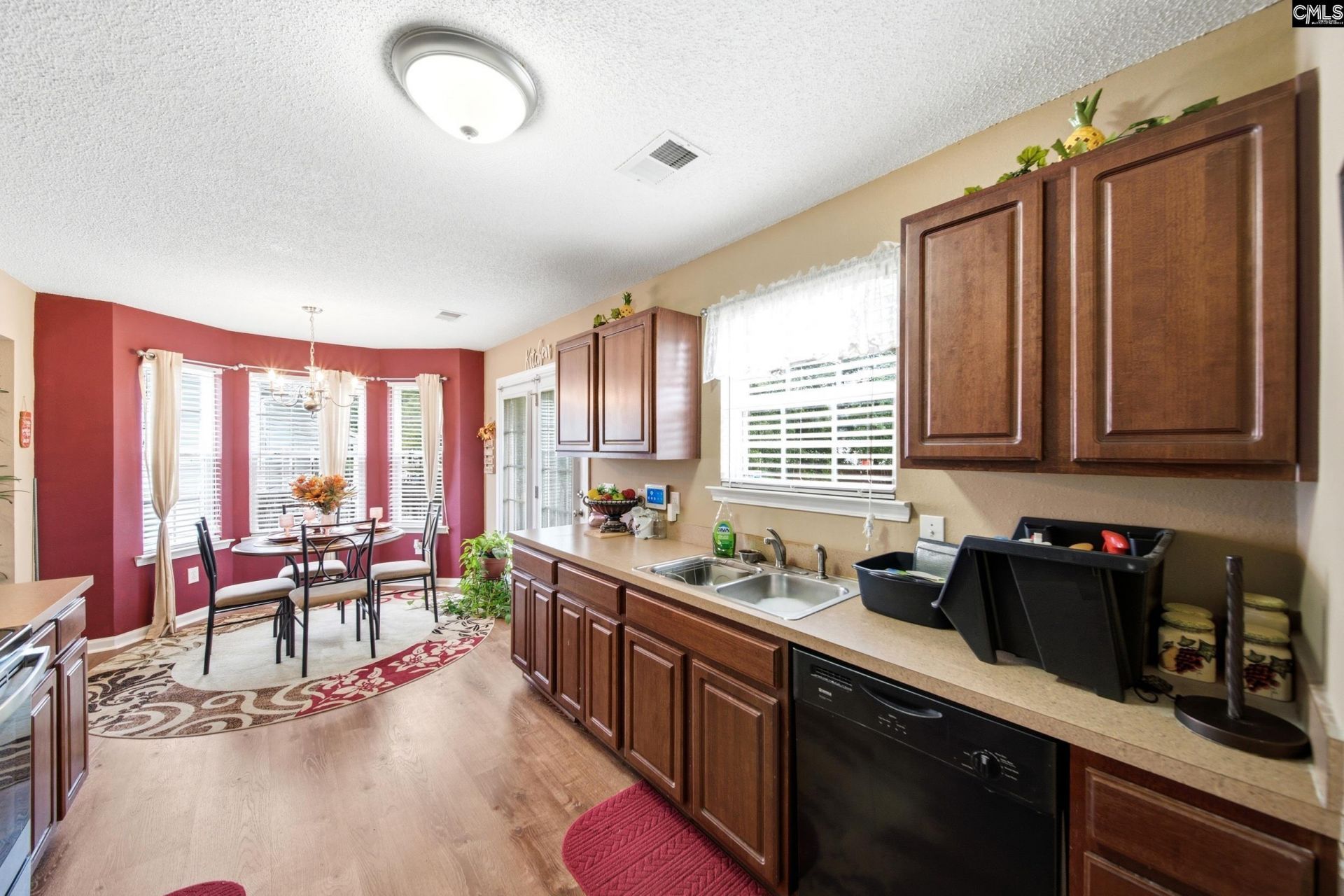 158 Hester Woods Drive  Photo 13