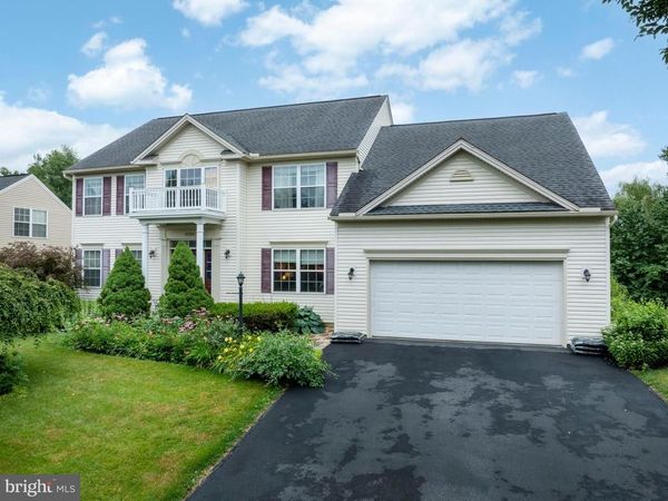2328 SARATOGA DRIVE , STATE COLLEGE, PA 16801