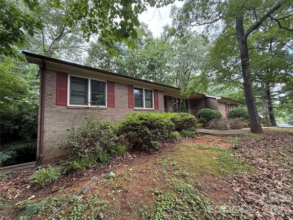 2207 Billy Street , Kannapolis, NC 28083