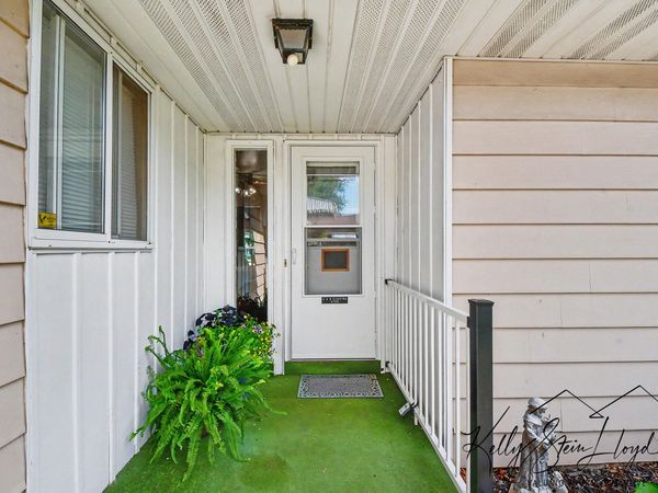 5705 Leisure South Drive SE, Grand Rapids, MI 49548