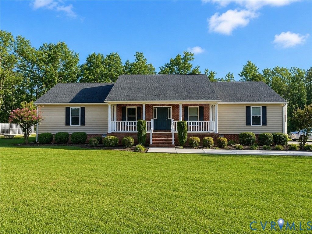 13413 Bradley Bridge Road, Chester, VA 23831 Main Photo