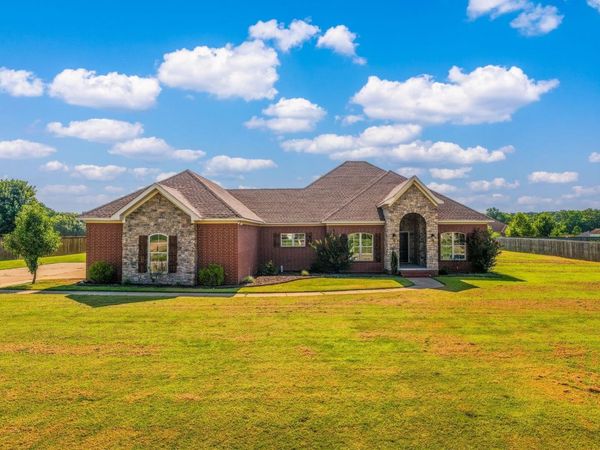 62 Colt Loop, Greenbrier, AR 72058