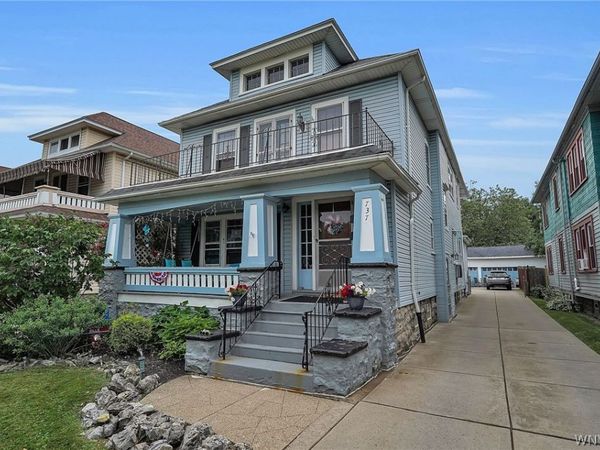 737 Tacoma Avenue, Buffalo, NY 14216
