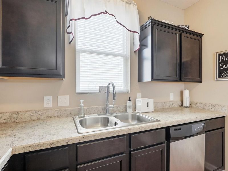 5663 Chase Mills Drive, Westerville, OH 43081 Photo 10