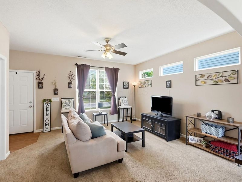 5663 Chase Mills Drive, Westerville, OH 43081 Photo 6
