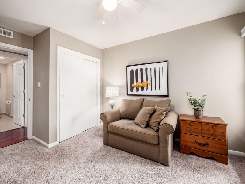 1519 Lafayette Drive, Unit B, Columbus, OH 43220 Photo 24