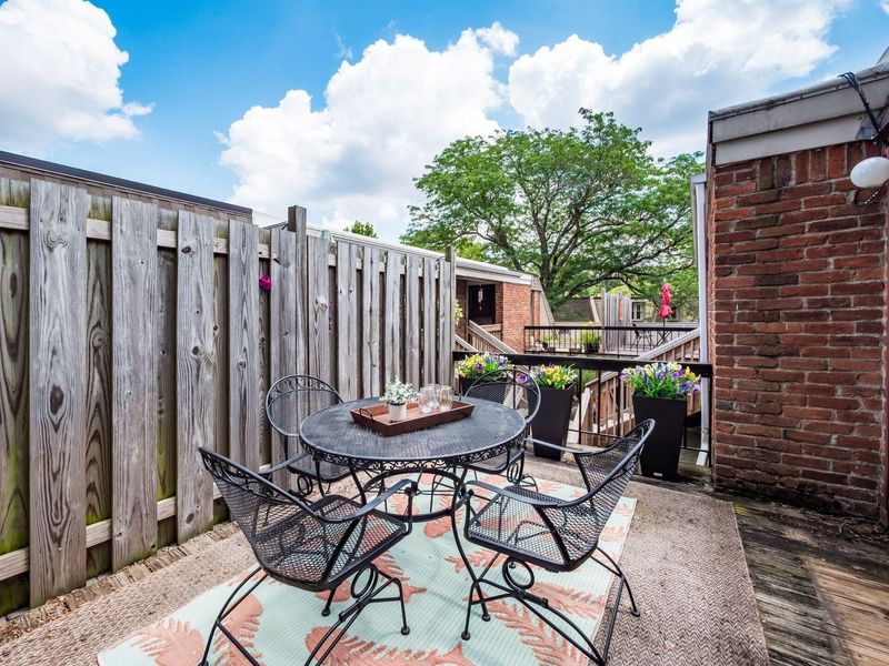 1519 Lafayette Drive, Unit B, Columbus, OH 43220 Photo 35