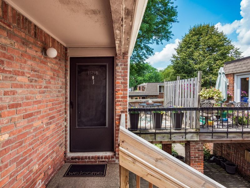 1519 Lafayette Drive, Unit B, Columbus, OH 43220 Photo 5