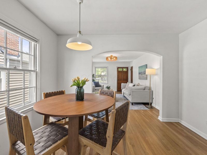 105 E Royal Forest Boulevard, Columbus, OH 43214 Photo 8