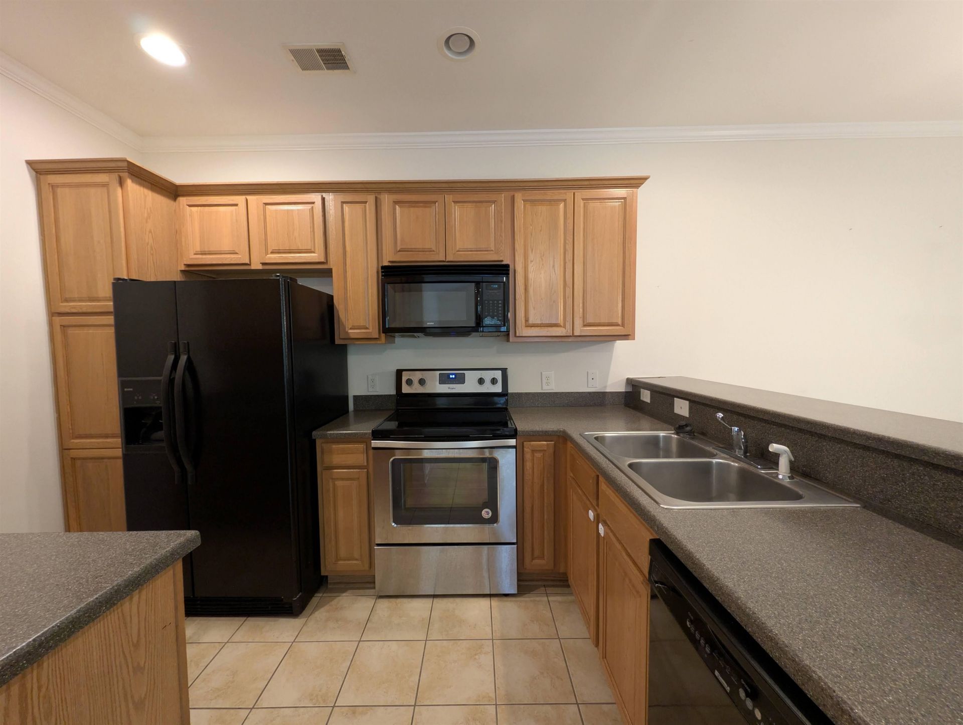 143-g Crane Dr. Photo 12