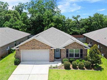8238 Irwin Loop, Daphne, AL 36526