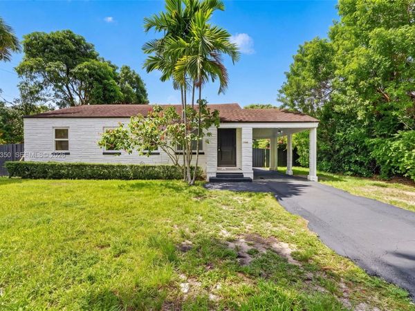 5800 SW 61st St , Miami, FL 33143