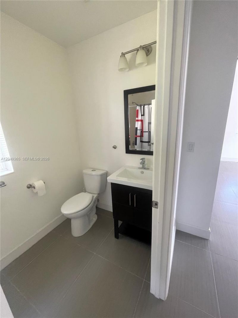 545 NW 121st St, Unit 545, North Miami, FL 33168 Photo