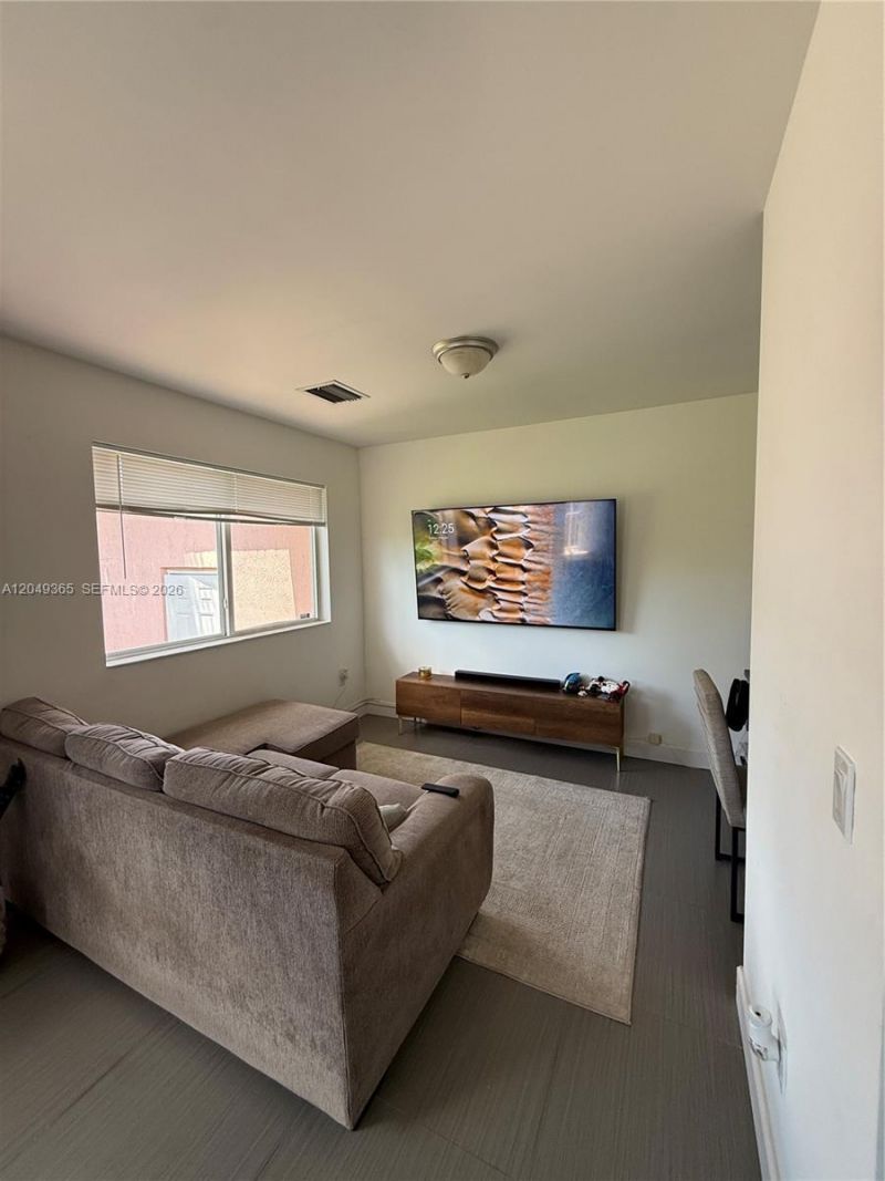 545 NW 121st St, Unit 545, North Miami, FL 33168 Photo