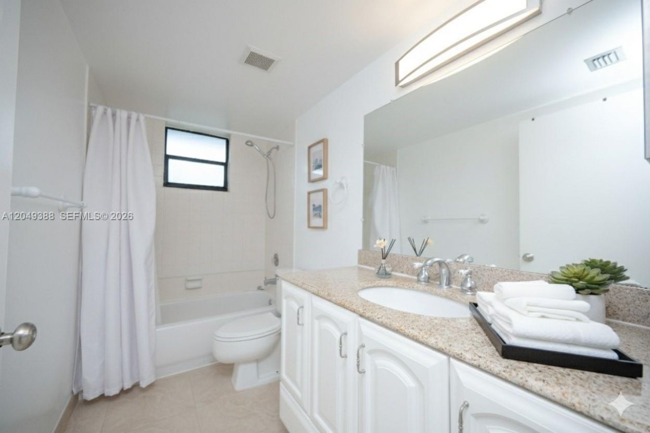 7965 SW 86th St , Unit 126, Miami, FL 33143 Photo