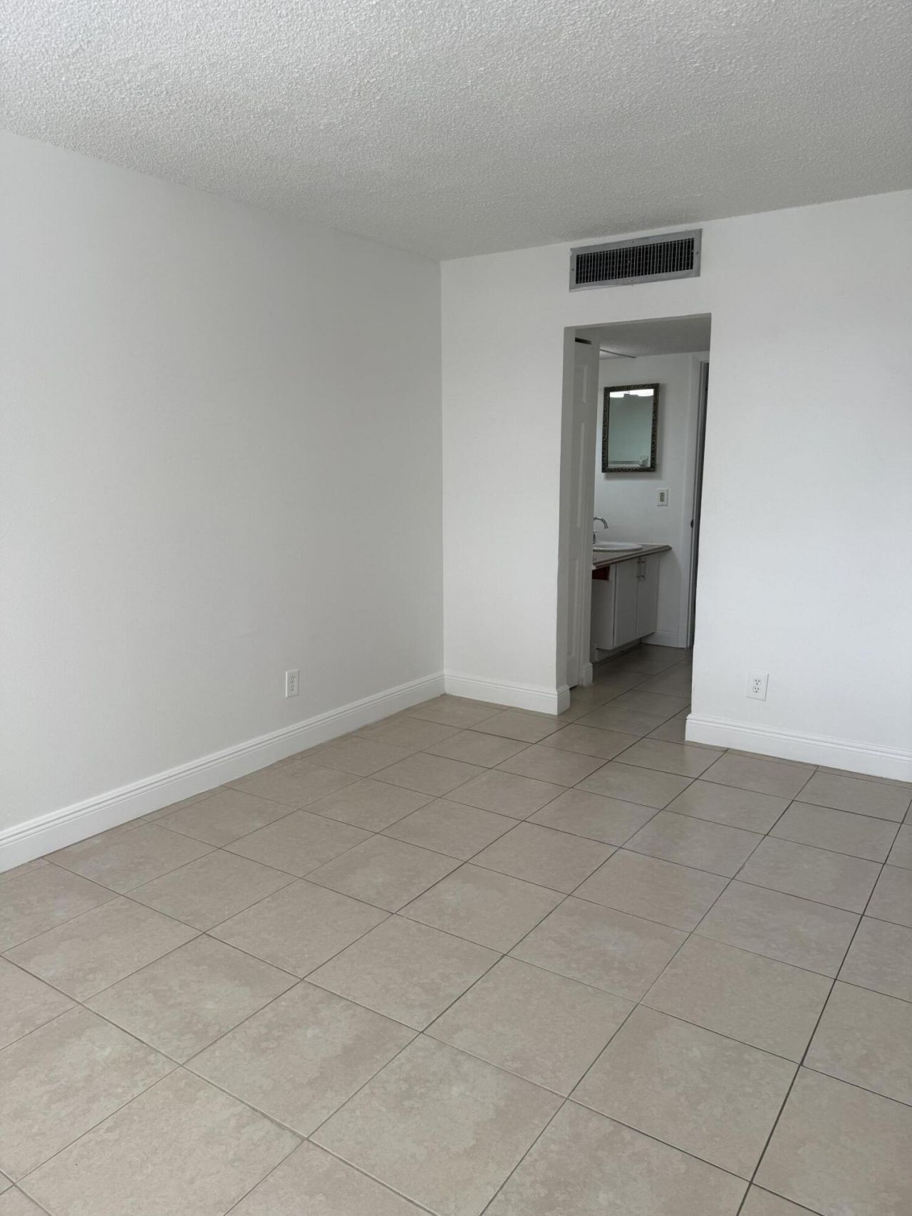 5750 NW 64th Avenue, Unit 106, Tamarac, FL 33319 Photo