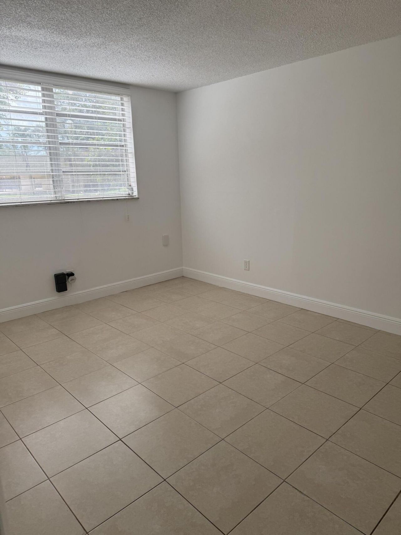 5750 NW 64th Avenue, Unit 106, Tamarac, FL 33319 Photo