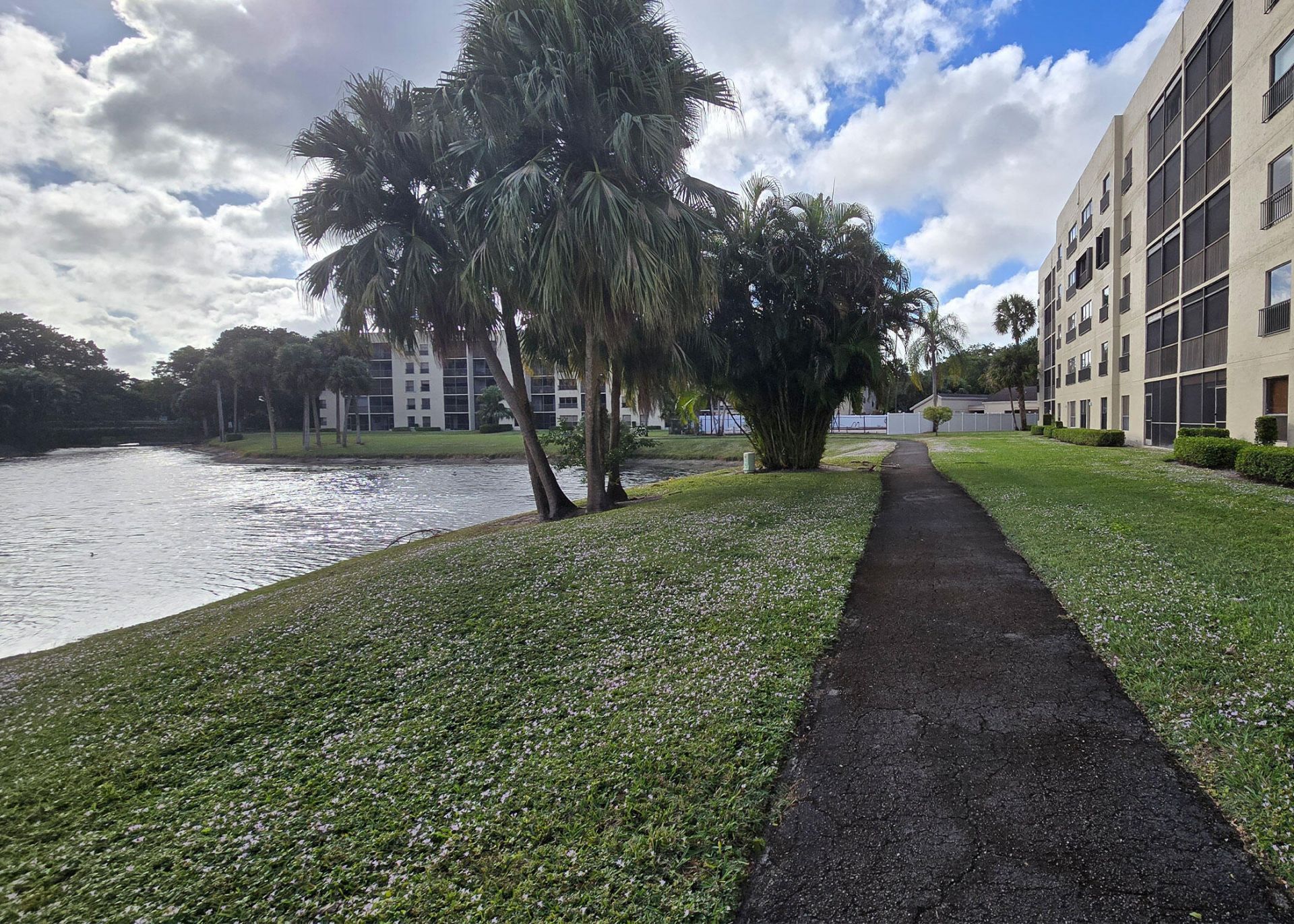 3000 NW 42nd Avenue, Unit B302, Coconut Creek, FL 33063 Photo