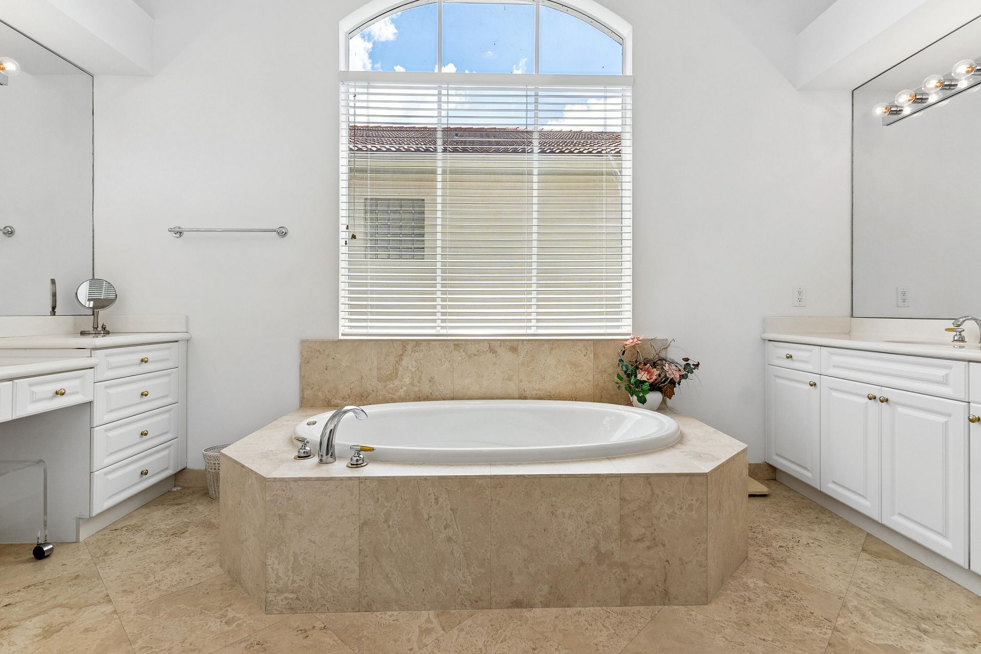 8102 Valhalla Drive, Delray Beach, FL 33446 Photo