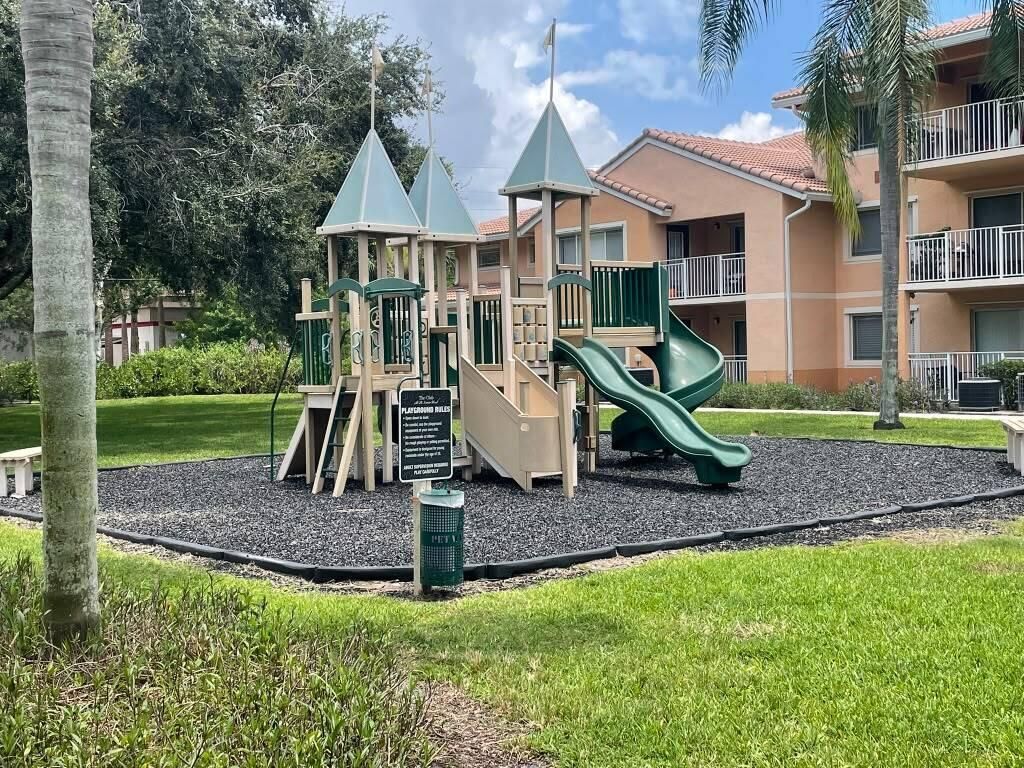 241 SW Palm Drive, Unit 106, Port Saint Lucie, FL 34986 Photo