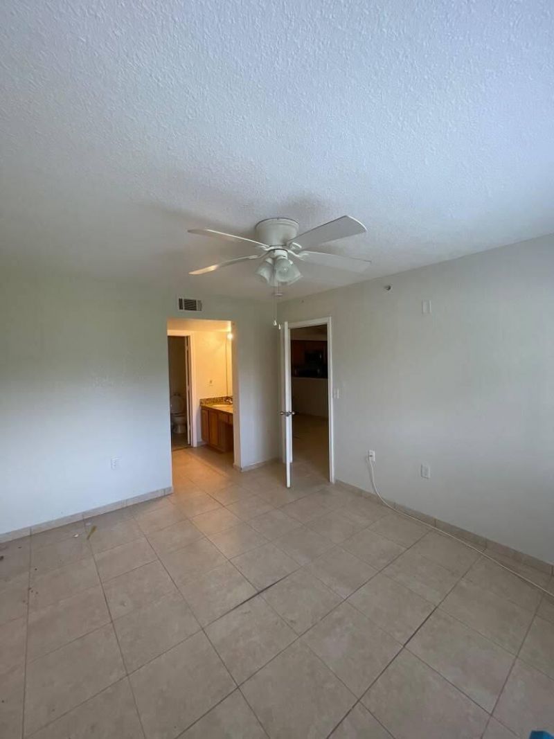 241 SW Palm Drive, Unit 106, Port Saint Lucie, FL 34986 Photo
