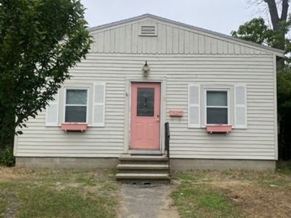 3 Cole Ave, Haverhill, MA 01835