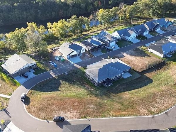 2851-2853 Patrick John Drive, Eau Claire, WI 54703