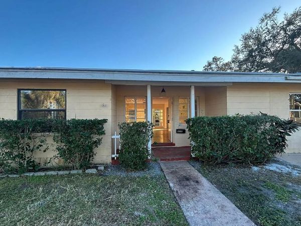 218 3RD AVENUE E, Other, FL 34208