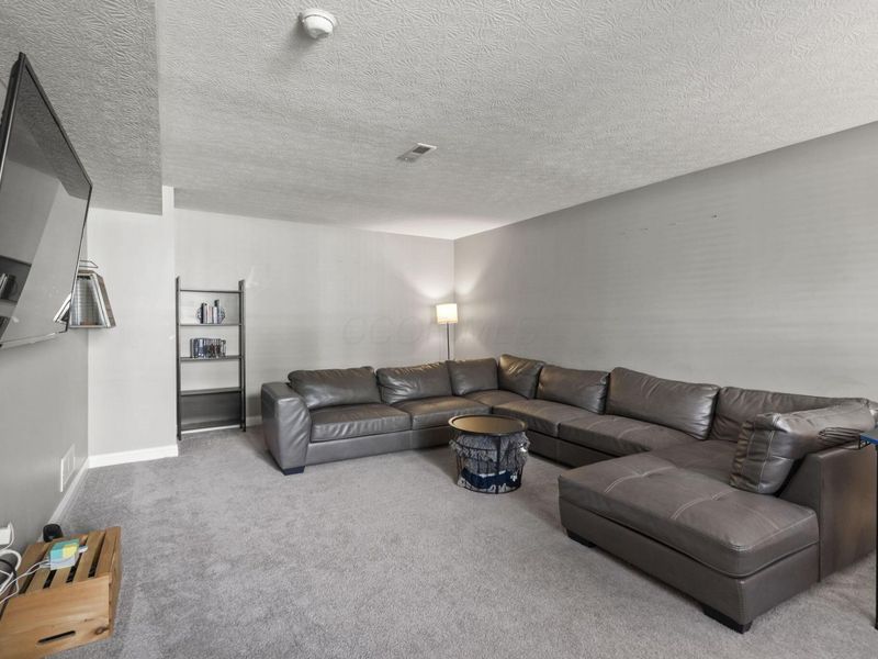 6110 Foxmeadow Drive, Westerville, OH 43081 Photo 36