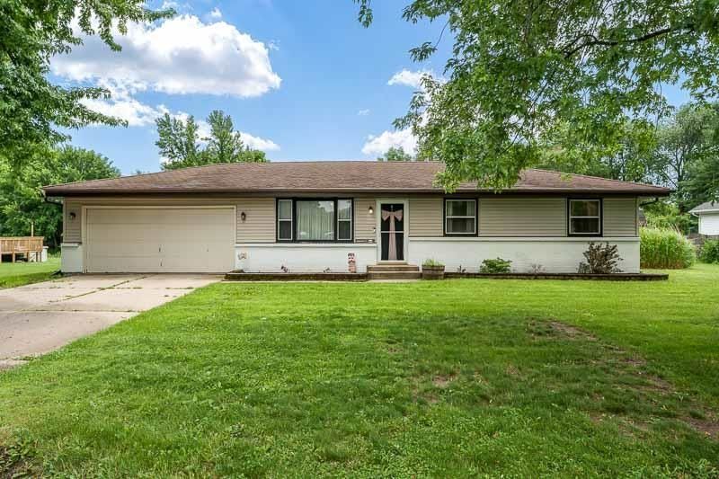 819 Greglynn Street, Machesney Park, IL 61115 Main Photo