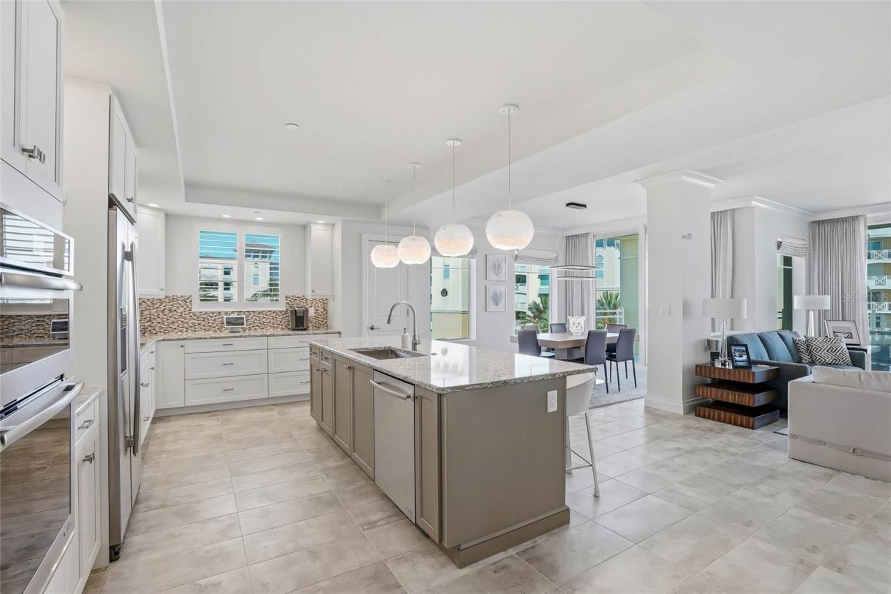 650 Collany Road, Unit 401, Tierra Verde, FL 33715 Photo